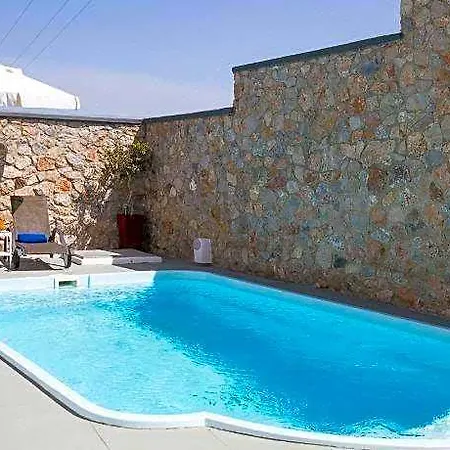 Libertad 3* Imerovigli (Santorini)