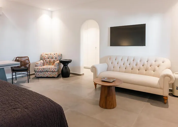 Libertad Guest house Imerovigli (Santorini)