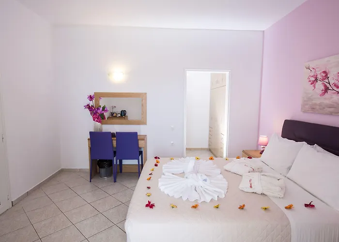 Libertad 4* Imerovigli (Santorini)