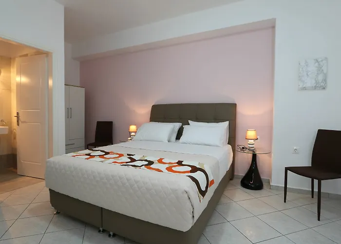 Guest house Libertad Imerovigli (Santorini)