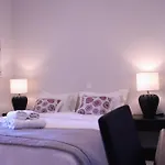 Libertad 3* Imerovigli (Santorini)