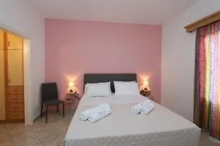 Libertad ゲストハウス 3*