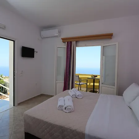 بيت ضيافة Libertad إيميروفيغلي