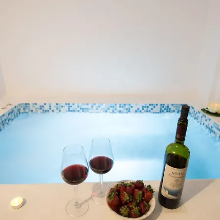 Libertad بيت ضيافة 4*