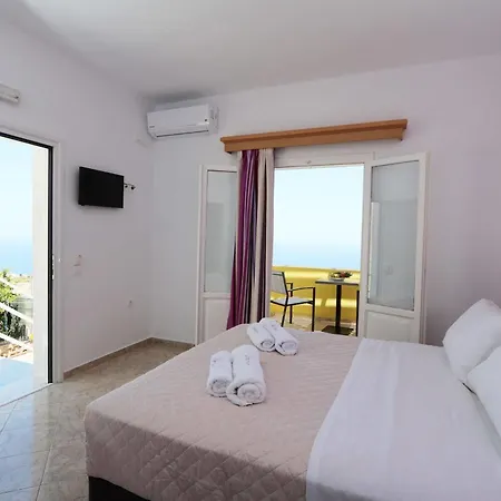 Libertad Guest house Imerovigli (Santorini)