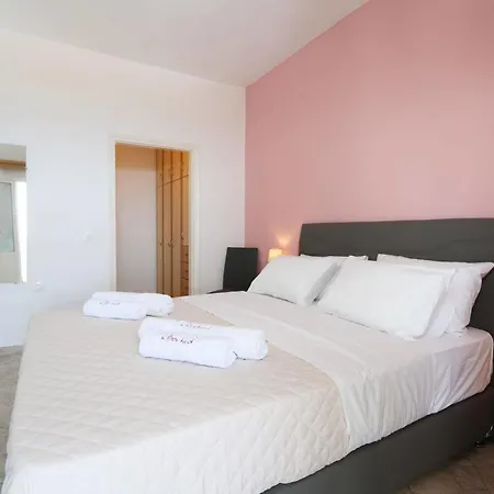 Libertad Guest house 4*